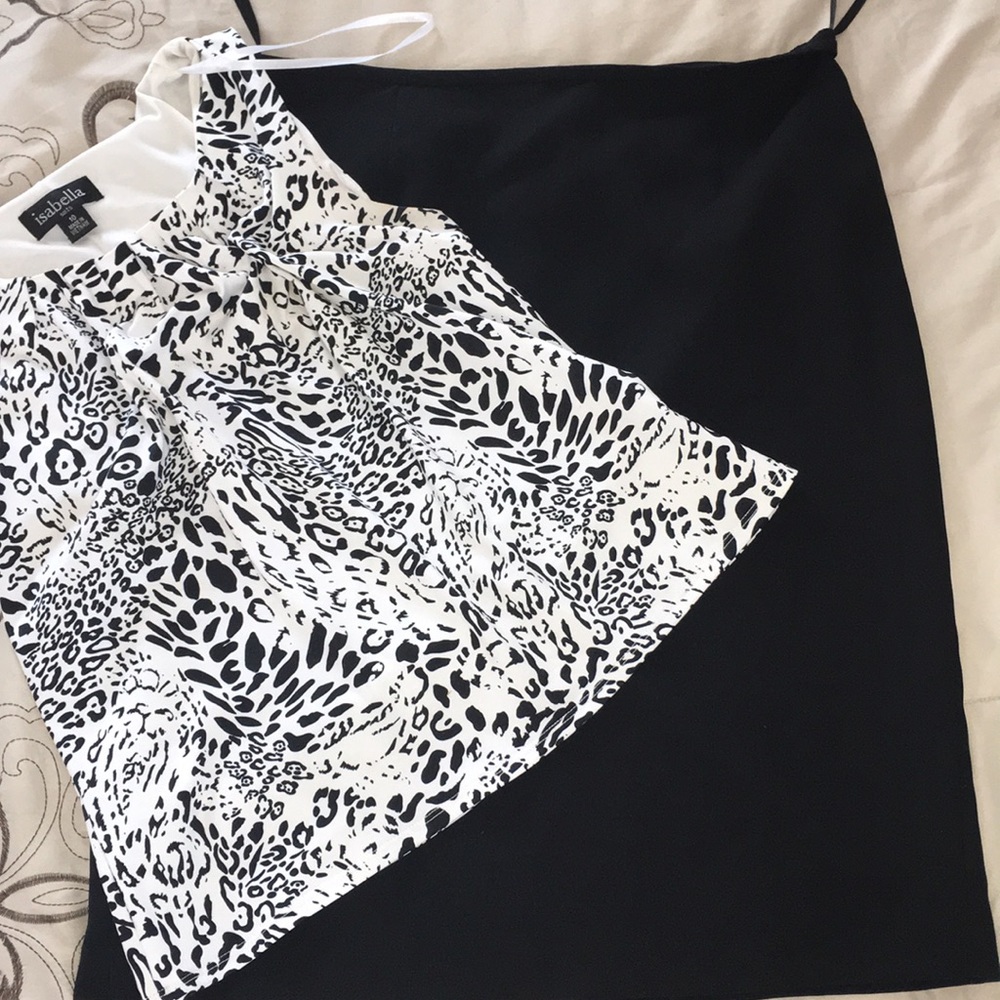 Skirt suit